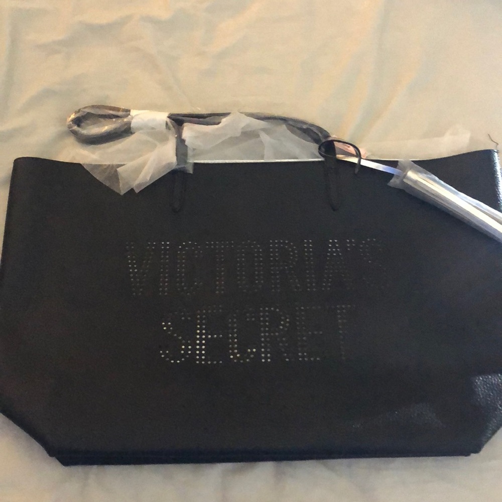 Victoria’s Secret black bag